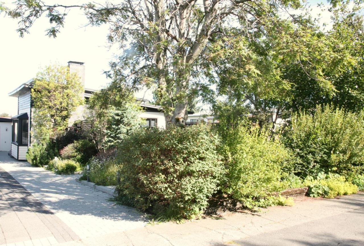 Spacious & Refurbished 1 Bedroom Apartment In Suburban Reykjavik Garthabaer Buitenkant foto